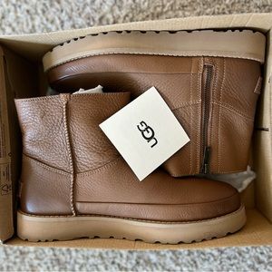 UGG Deconstructed Mini Zip